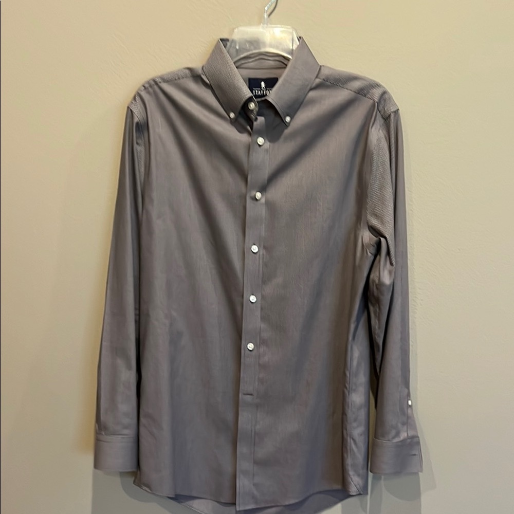 Men's Gray Dress Shirt